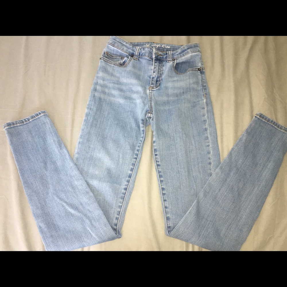 Victoria Secrets High Rise Light Denim Sz 0